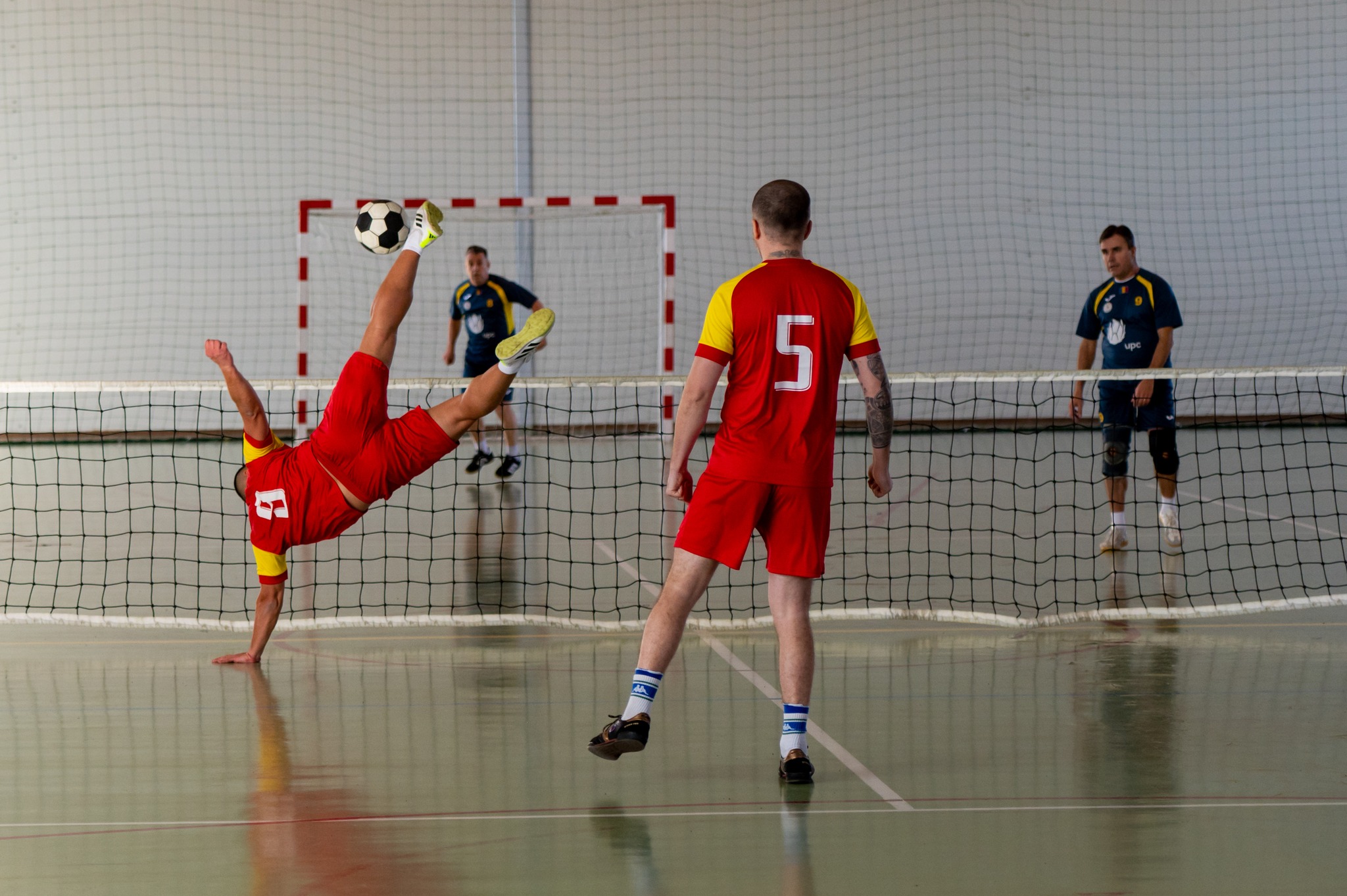 Cupa Prieteniei la tenis cu piciorul în Luduș