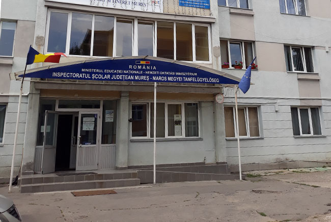 Reorganizarea inspectoratelor şcolare, amânată