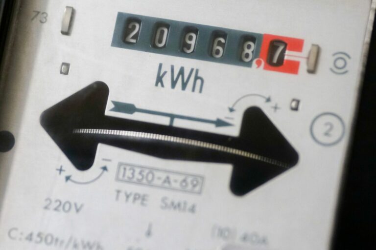 Electrica Furnizare, anunț către clienți! Ofertă de preț după expirarea plafonării