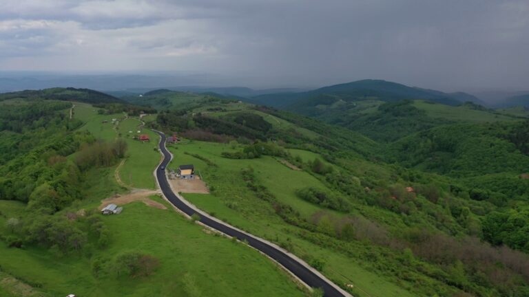 A fost recepționat primul lot din Transapuseana, cea mai mare investiţie pe un drum judeţean din România