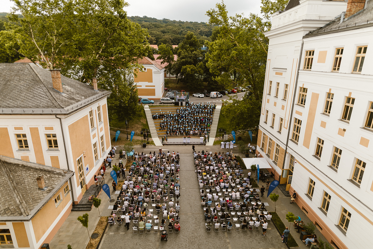 (Video) Curs festiv Asistență medicală generală, Balneofiziokinetoterapie și recuperare, Nutriție și dietetică –