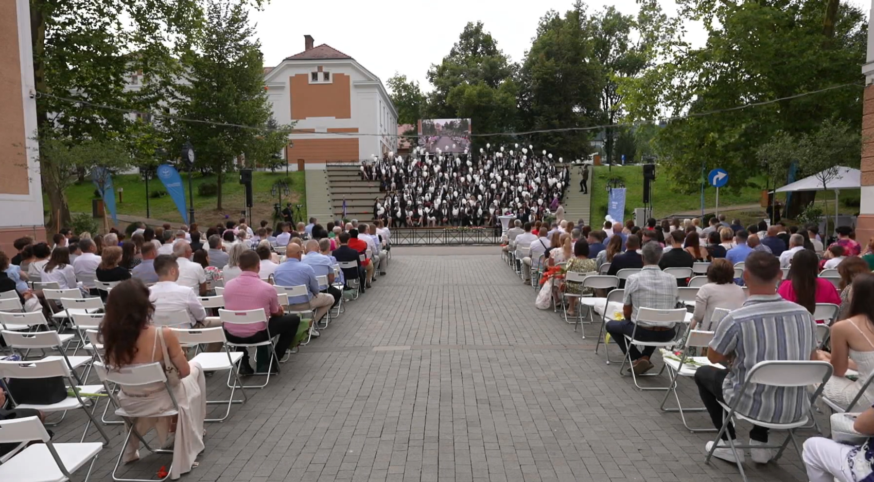 (Video) Festivitatea la Facultatea de Medicină, limba maghiară