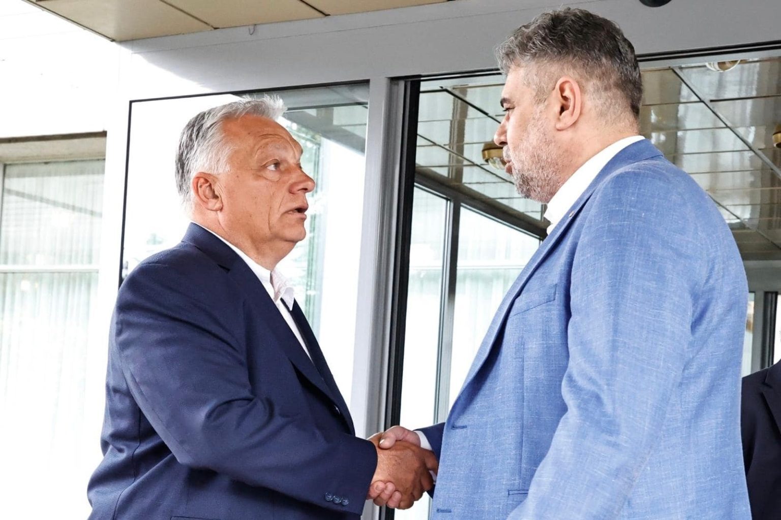 Marcel Ciolacu a vorbit cu Viktor Orban despre linia de mare viteză București-Budapesta –