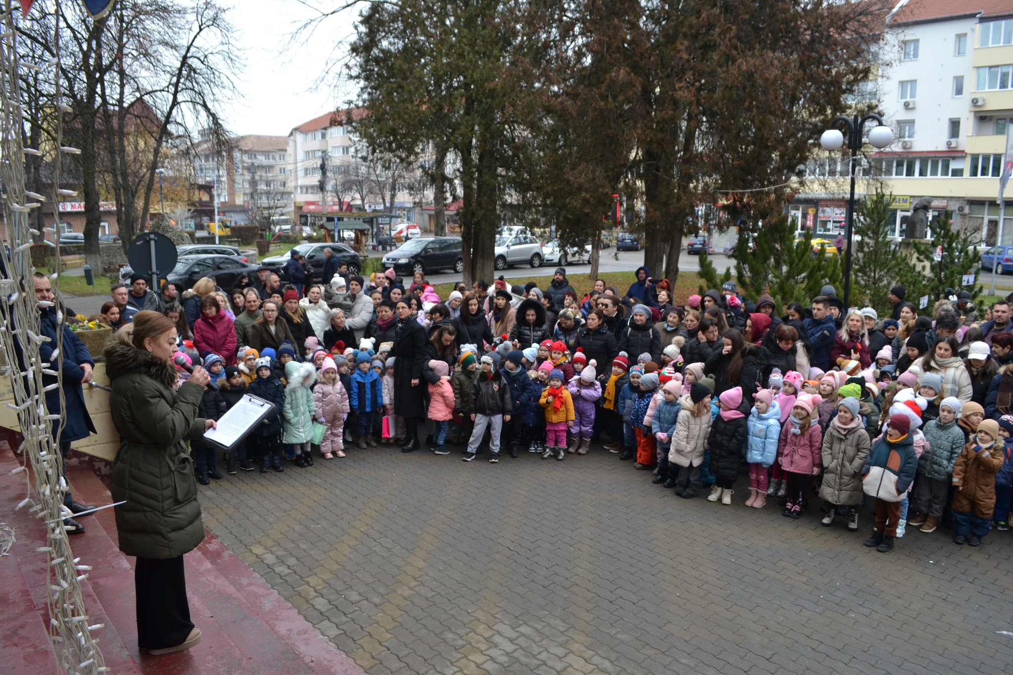 Sărbătorile de iarnă prin ochii copiilor la Luduș