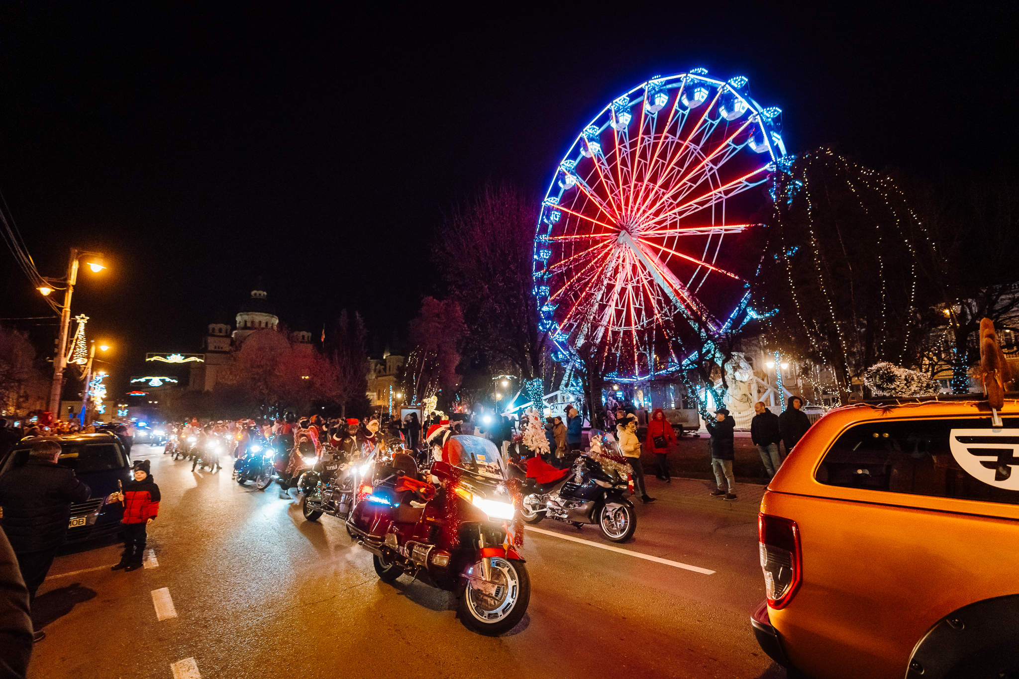 Moșii au revenit pe motociclete la Târgu Mureș