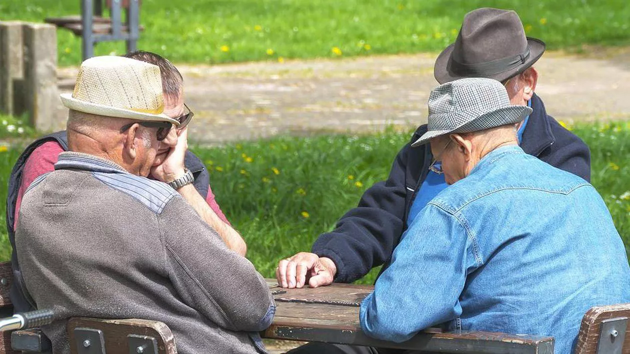 Românii nu mai vor să facă nimic după ieșirea la pensie. Suntem pe ultimul loc în UE la pensionari activi