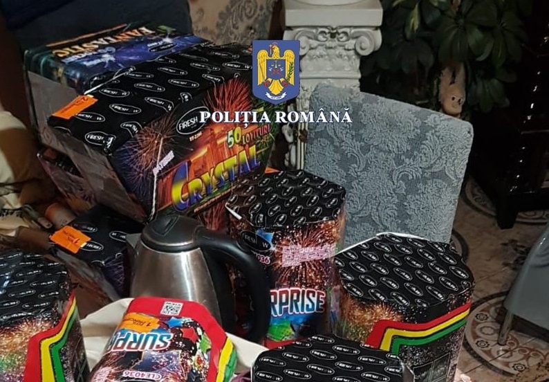 Peste 800 de kilograme de articole pirotehnice  comercializate fără drept, confiscate în Mureș