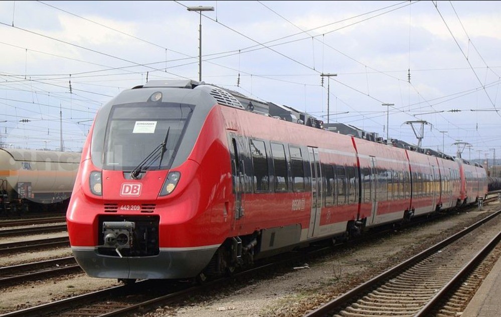 Tren metropolitan pe ruta Sfântu Gheorghe-Aeroportul Brașov