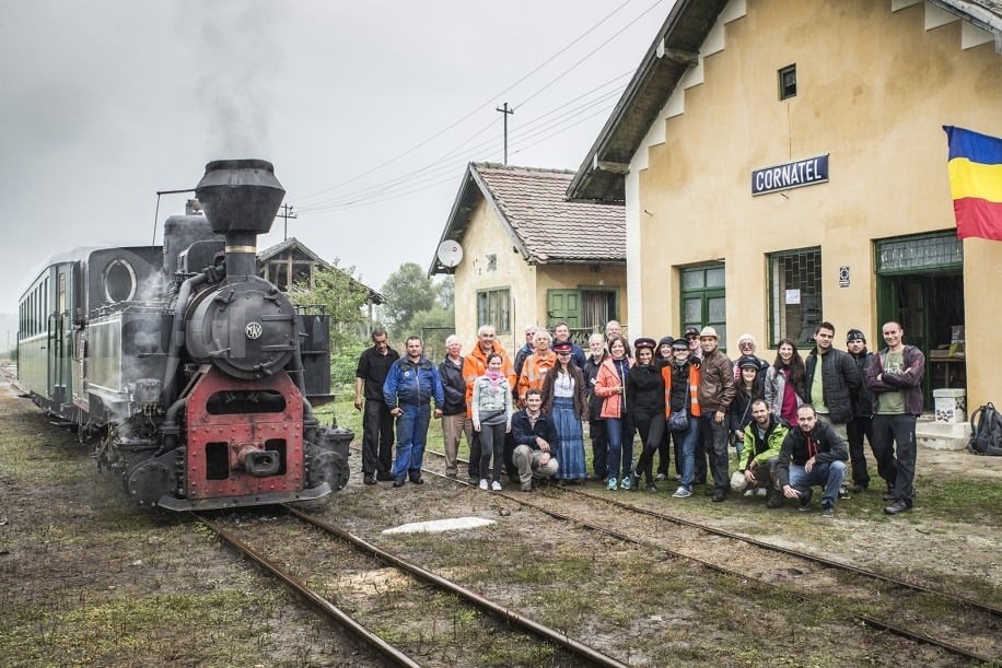 Începe sezonul de plimbări cu mocănița de pe Valea Hârtibaciului, în Sibiu 