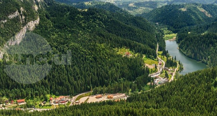 Punctul alb pentru toți cei care au ridicat nivelul turismului românesc tot mai apreciat pe plan internațional