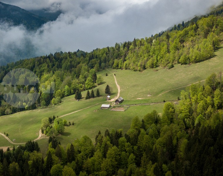 O revistă americană recomandă vacanțe în România, în locul celor în Elveția