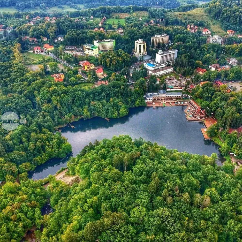 Vineri 20 iunie se deschide lacul Ursu din Sovata