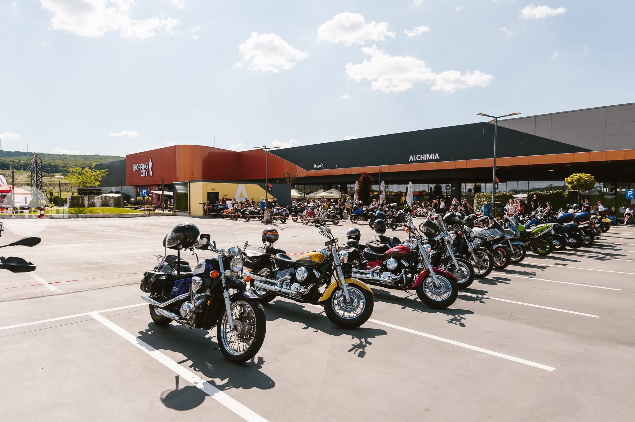 Maris Fest 2025 transformă parcarea Shopping City Târgu Mureș într-un adevărat circuit urban!