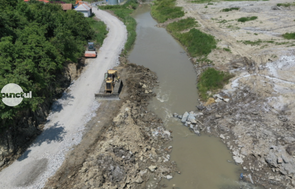 1 an de la tragedia de la Praid i-a trebuit Statului ca să lanseze licitația de deviere a pârâului Corund