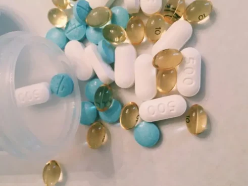 Ungaria produce de peste două ori mai multe medicamente decât România. Gedeon Richter generează singură afaceri de 2,3 miliarde de euro anual