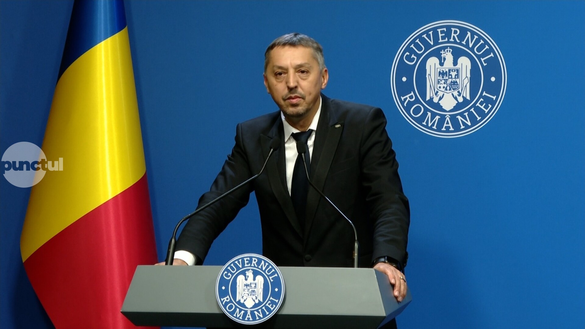 Ministrul Educației, Daniel David, a declarat că nu poate spune sigur dacă școala va începe pe 8 septembrie