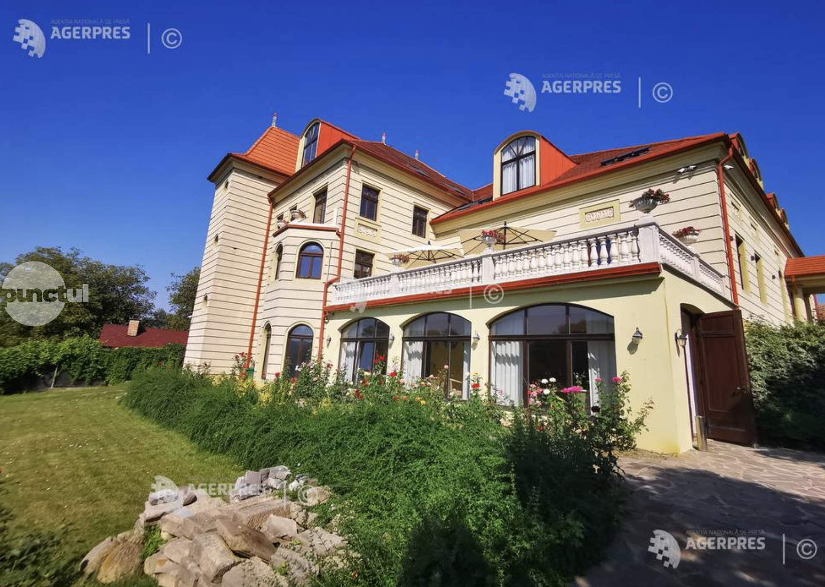 Conacul Simén din Călimăneşti, locul în care poetul Sándor Petőfi a luat ultimul prânz