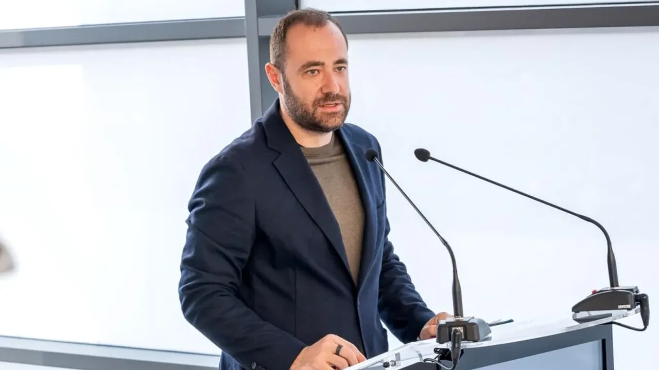 Când își propune Romgaz să finalizeze evaluarea pentru preluarea Azomureș?