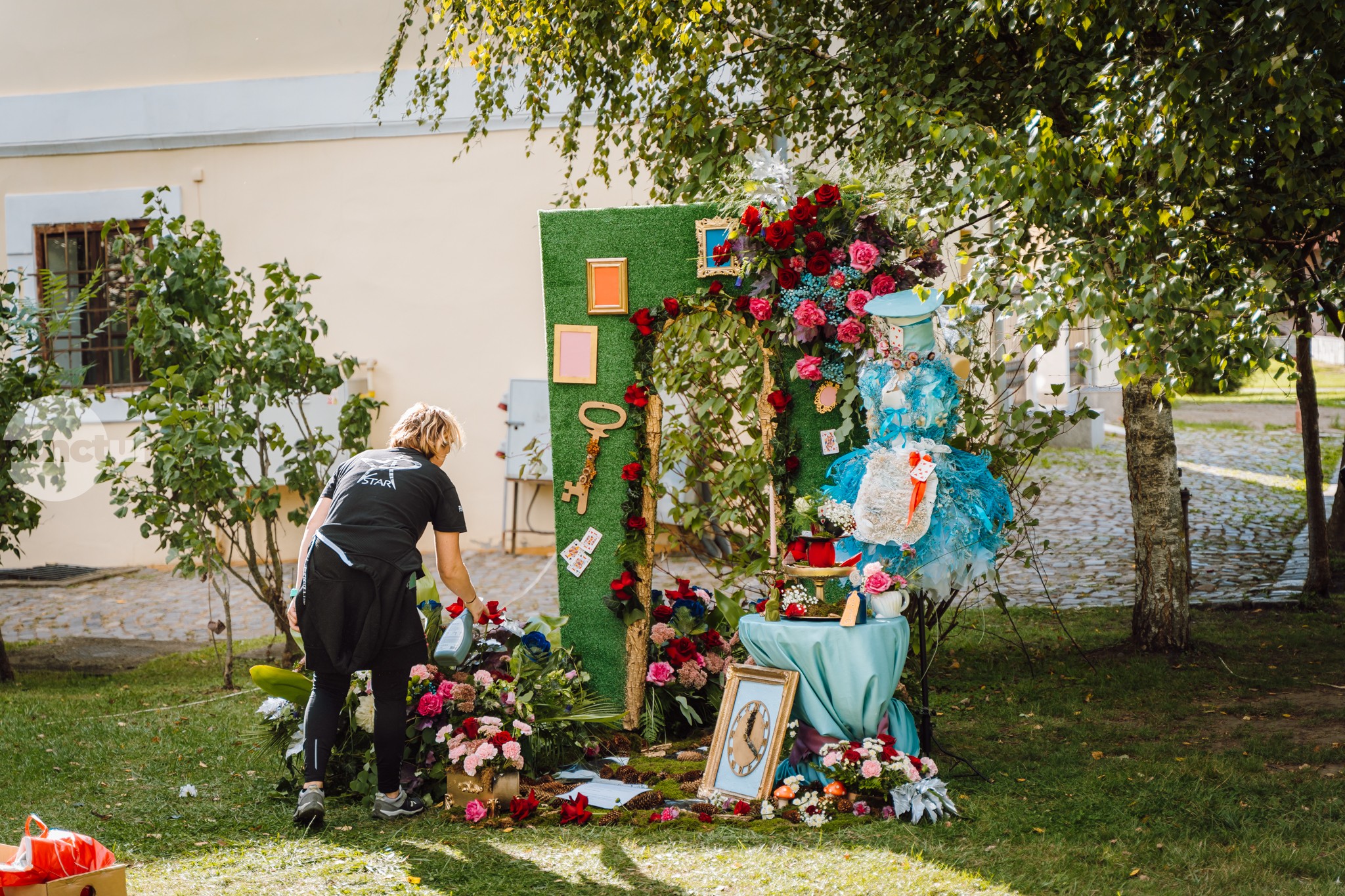 (Foto) Festivalul Magia Florilor și-a deschis porțile