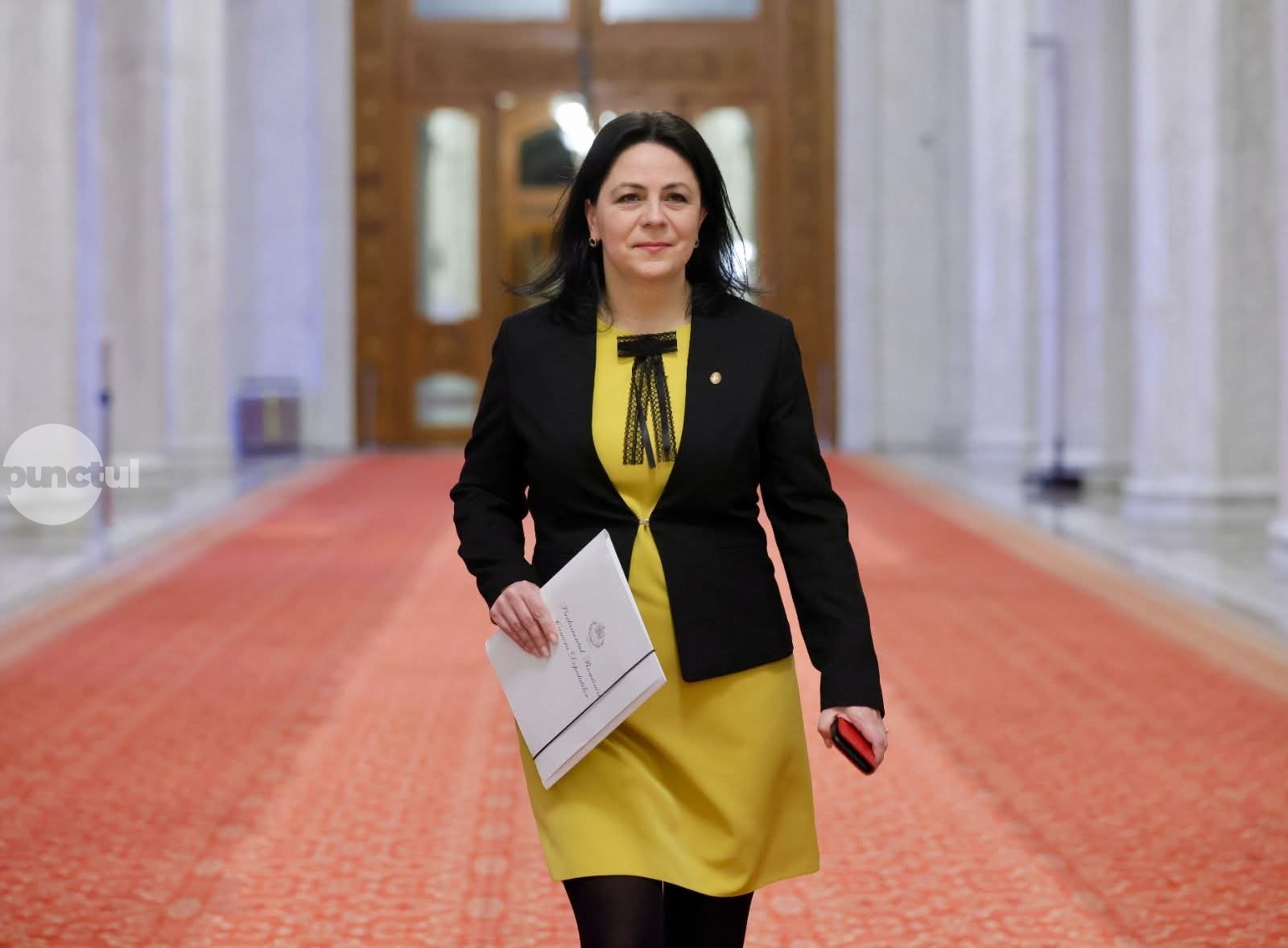 Dumitrița Gliga: Menținerea plafonării adaosului la alimentele de bază este necesară