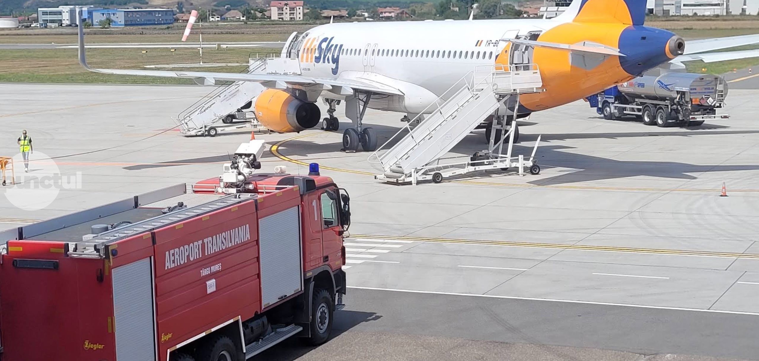 900.000 de lei, pe 4 ani. Aeroportul Târgu Mureș caută firmă pentru mentenanța sistemului de balizaj