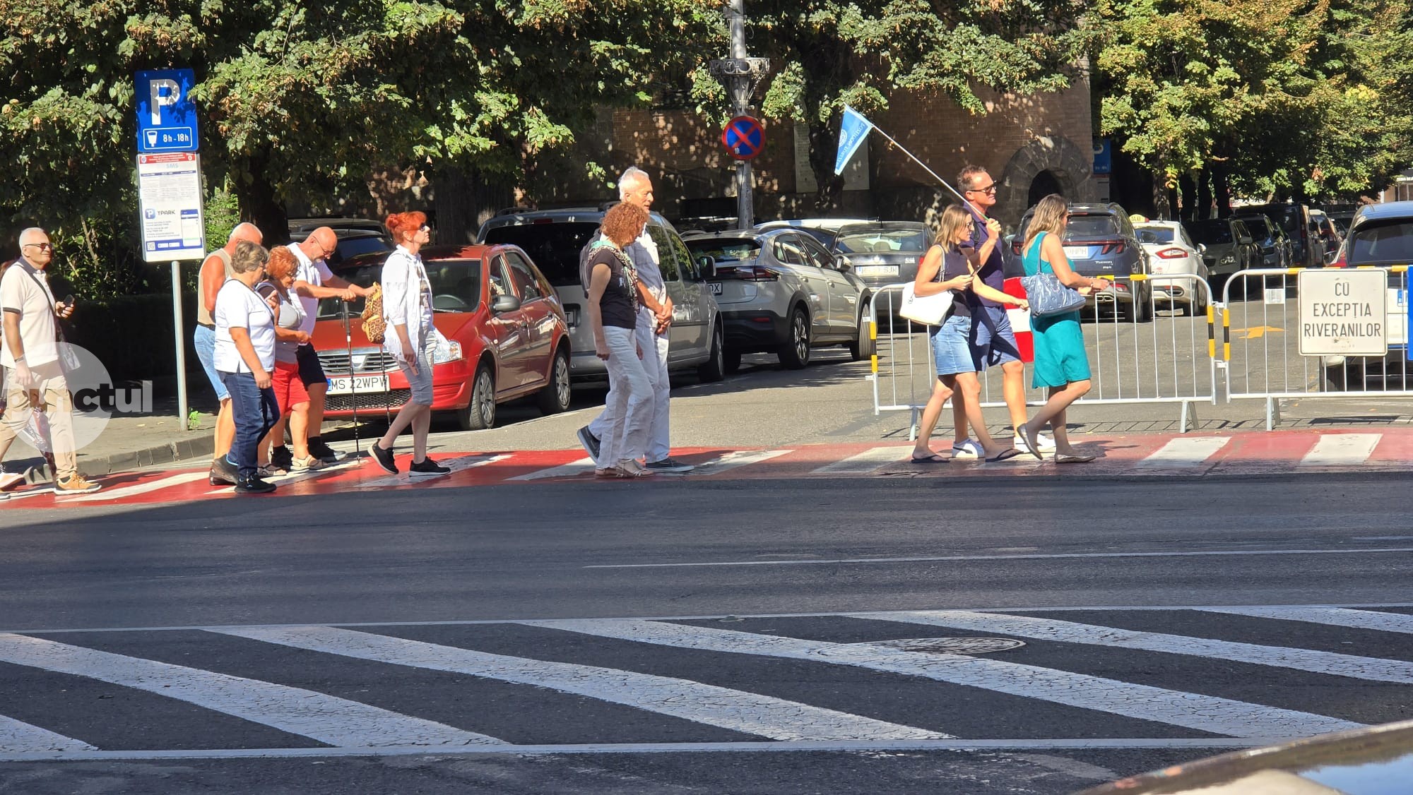 Punctul alb pentru potențialul turistic al orașului Târgu Mureș, grupurile de turiști aducând numeroase beneficii economiei locale