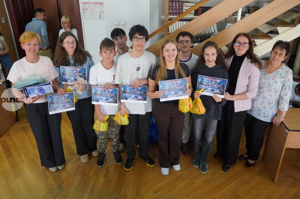 Campioni la robotică: SparkCoders pe primul loc