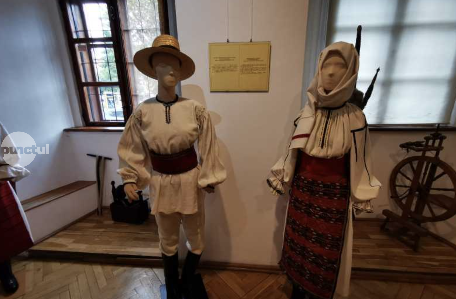 Valorificarea muzeală şi turistică a colecţiilor private, analizată la Secţia de Etnografie şi Artă Populară