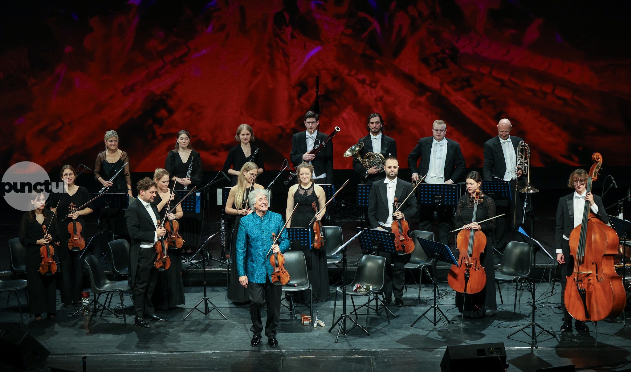 Johann Strauss Ensemble conduși de maestrul dirijor Russell McGregor revin în decembrie la Târgu Mureș