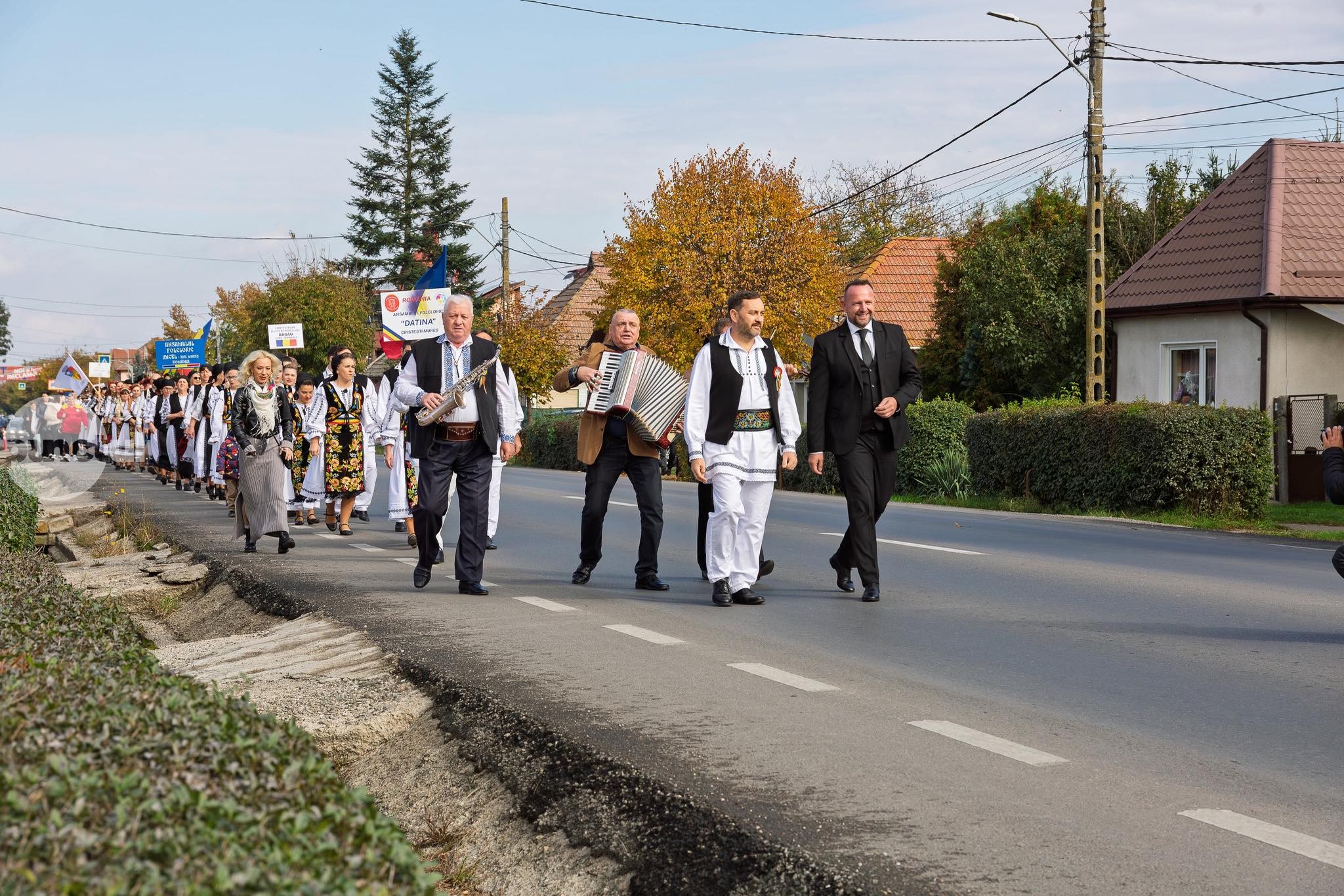 Festivalul „Jocul din bătrâni” la Cristești