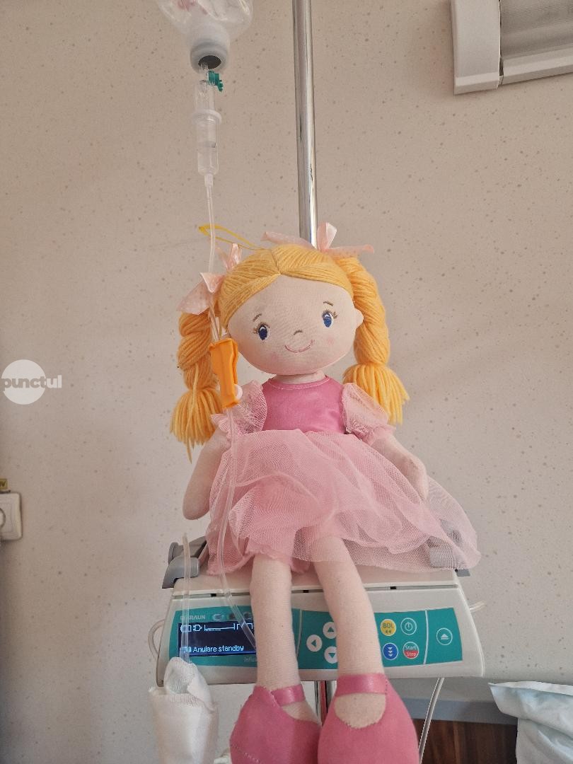 „Școala din spital” la Târgu Mureș. UMFST alocă profesori pentru copiii care nu pot merge la școală
