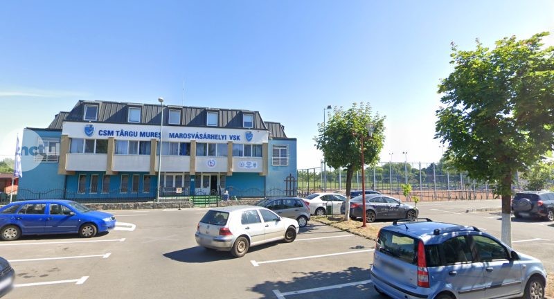 Cât costă tenisul sau sala, la bazele CSM în 2027 – tarifele propuse de primărie