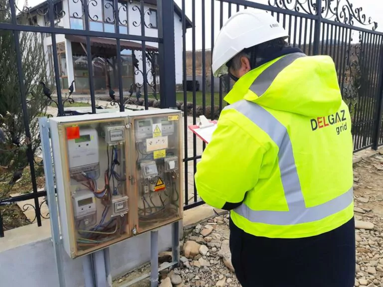 Delgaz Grid a identificat sute de cazuri de potenţial consum fraudulos de gaz în Mureș