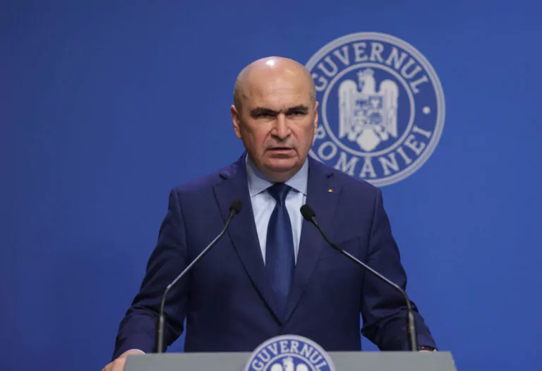 Vești proaste pentru primarii mureșeni: Bolojan anunță îngheț total al investițiilor în 2026