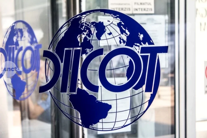 Un procuror DIICOT avertizează tinerii cu privire la infracţiunile din mediul online: Sunteţi extrem de expuşi