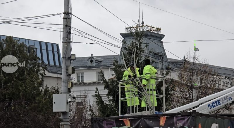 (Video) Au început pregătirile pentru Târgul de Crăciun!