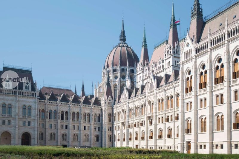 Parlamentul ungar a adoptat un pachet de  reducere a sarcinii fiscale a întreprinderilor