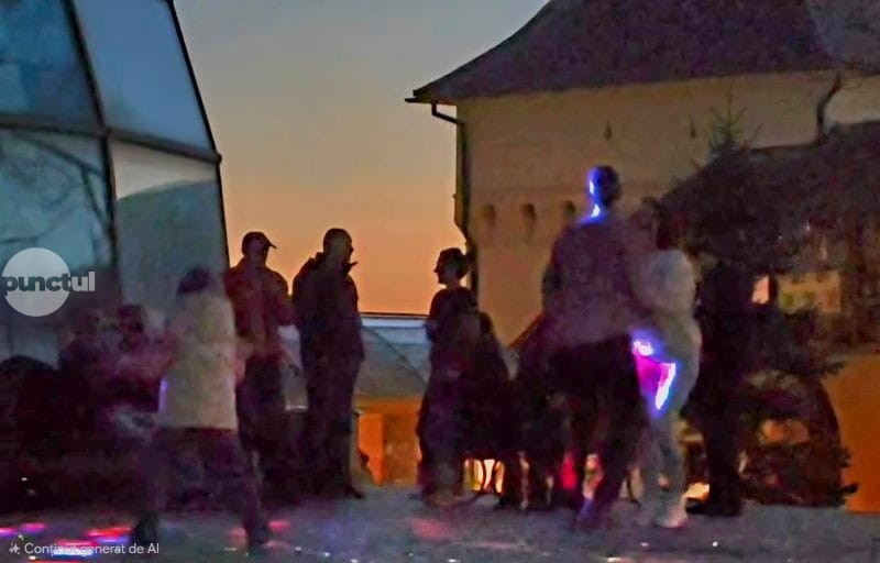 Punctul alb pentru mureșenii care știu să se bucure de viață. Pasionații de latino dansează în aer liber în Cetate