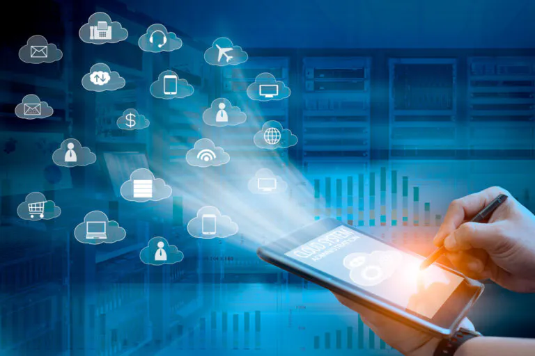 Studiu: Pentru ce vor românii digitalizarea statului? Ca să rezolve lucruri exclusiv online și să nu mai fie curieri gratis pentru instituțiile statului