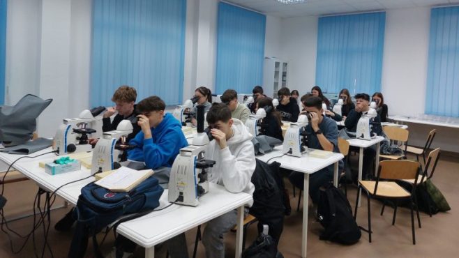 Școlile din Târgu Mureș pot depune proiecte pentru finanțare de la Primărie, până pe 30 septembrie