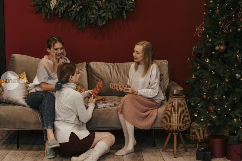 Sezonul fotografiilor de Crăciun a început. Prețurile de la Târgu Mureș