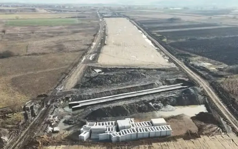 Video) Cele mai noi imagini cu Autostrada Unirii A8, lot Târgu