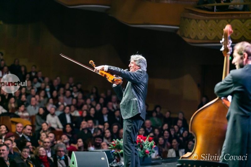 Și la Târgu Mureș te poți bucura de tradiția muzicală vieneză de la Palatul Schönbrunn