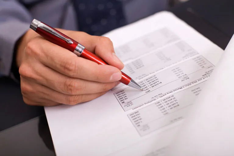 Studiu: Sistemul actual de impozitare a muncii prezintă vulnerabilităţi structurale semnificative