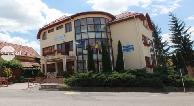 6 milioane de lei pentru eficiența energetică a școlii gimnaziale Corunca. Lucrările sunt avansate