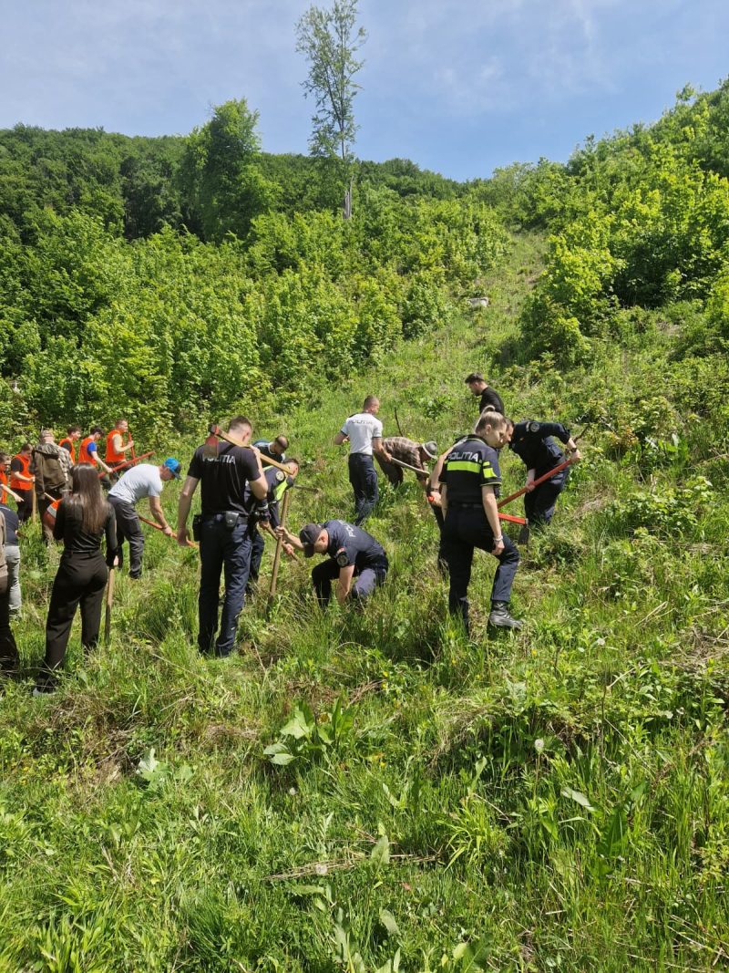Polițiștii mureșeni, aproape de natură și de comunitate — IPA GREEN CLEAN 2026