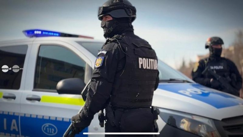 Infractori din Mureș acuzaţi că au păgubit 15 persoane promiţându-le că le repară acoperişurile la preţuri reduse