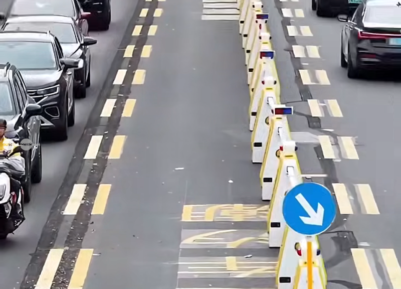 Un model de urmărit și pentru Târgu Mureș, un robot din China schimbă benzile în 40 de secunde (video)