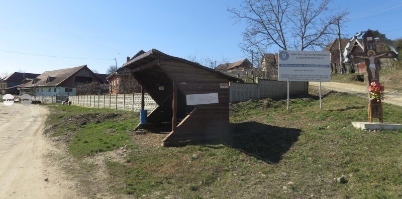 Iernutul intră în era transportului electric cu două autobuze și opt stații noi cu bani europeni