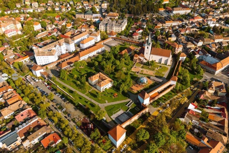 Aproape 9 milioane de lei pentru amenajarea accesului la Poarta de Nord și a unui food court în Cetatea Târgu Mureș